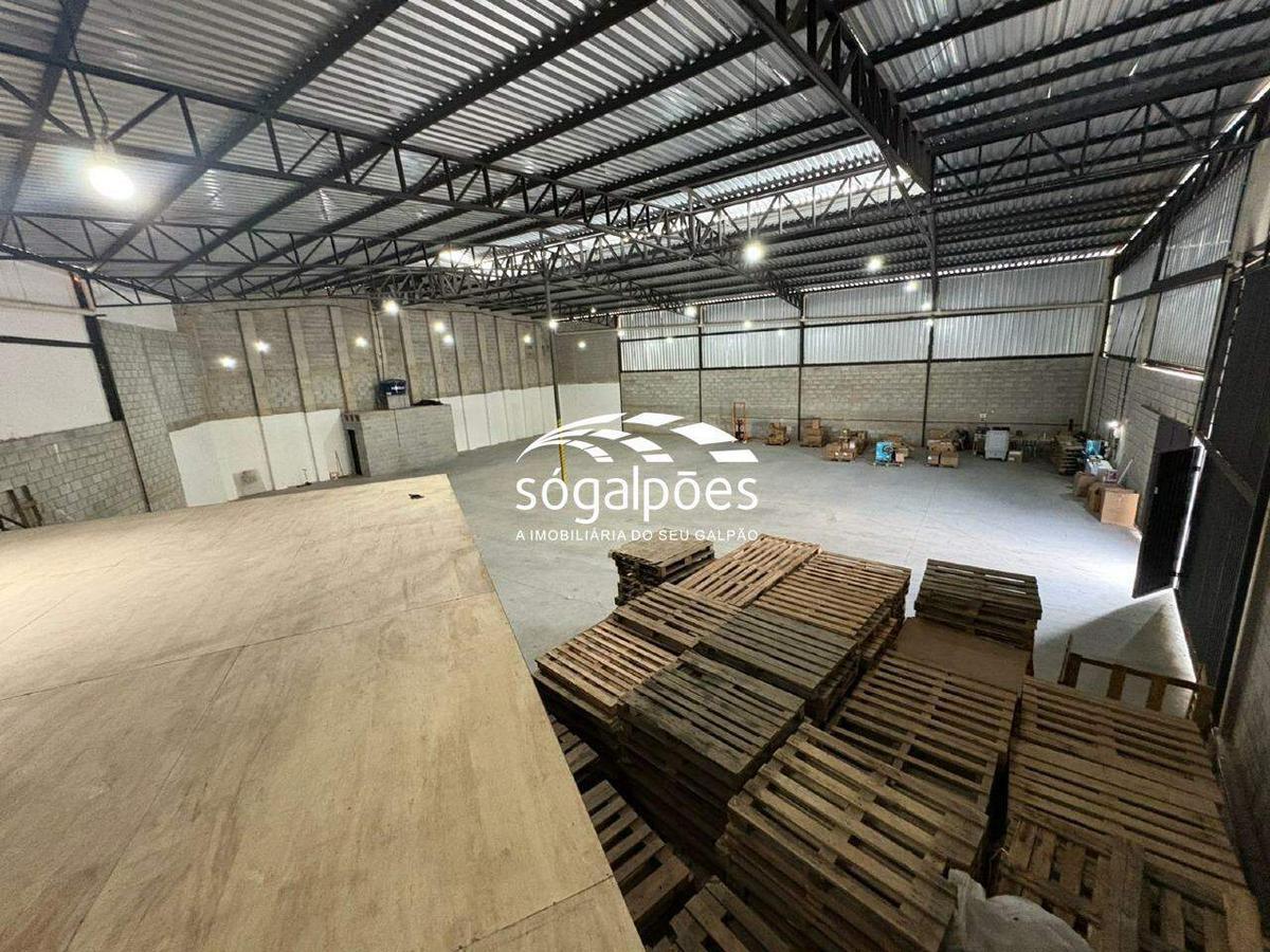 Galpão, Vale das Orquídeas, 8 Vagas