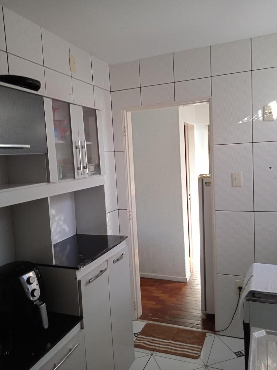 Apartamento, Floresta, 2 Quartos, 1 Vaga