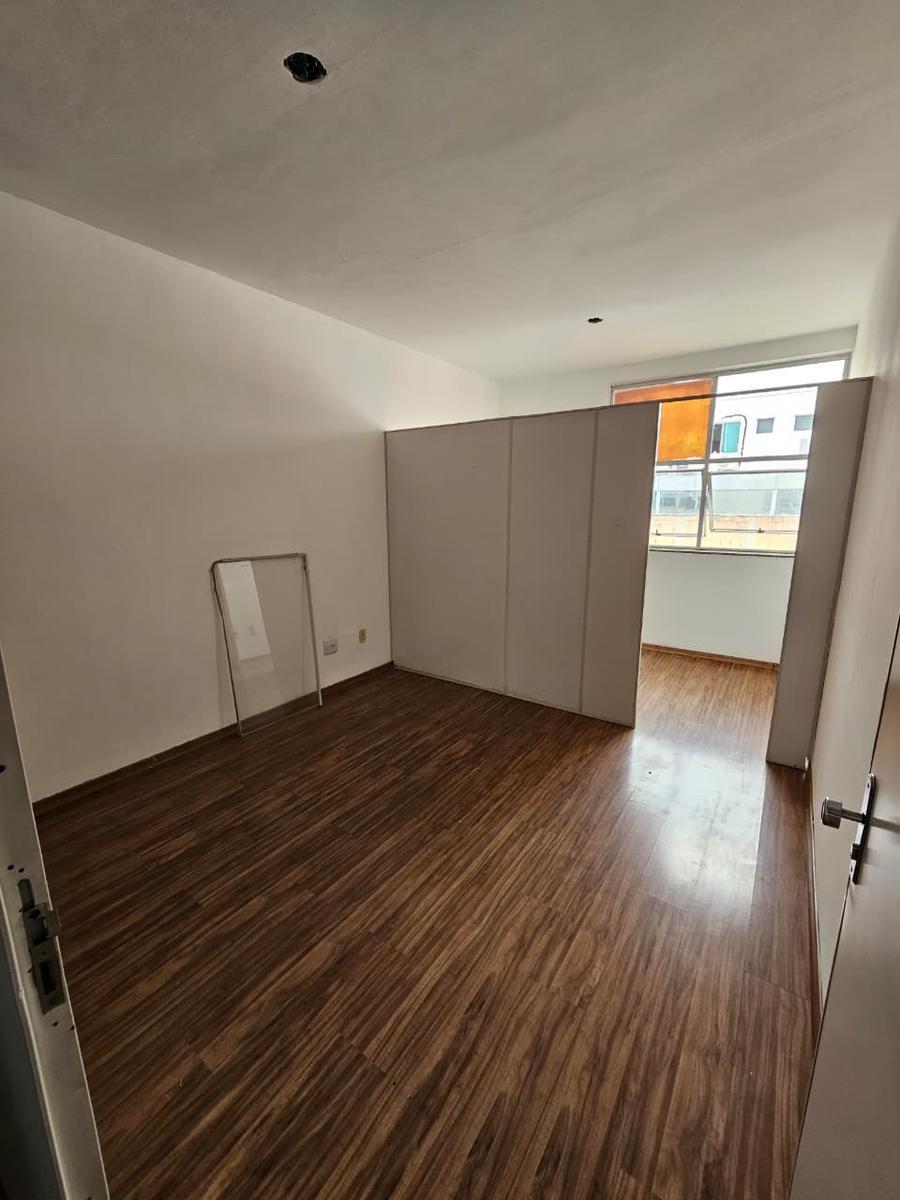 Sala, Padre Eustáquio, 0 Quarto, 0 Vaga