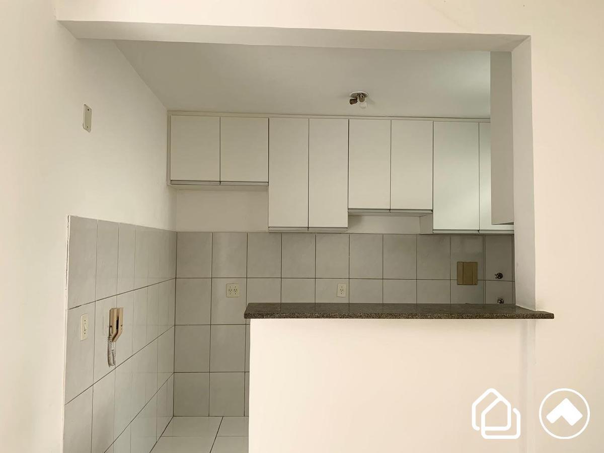 Apartamento, Palmeiras, 2 Quartos, 1 Vaga