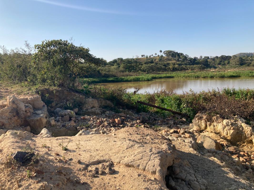 Lote, Santinho, 0 Quarto, 0 Vaga