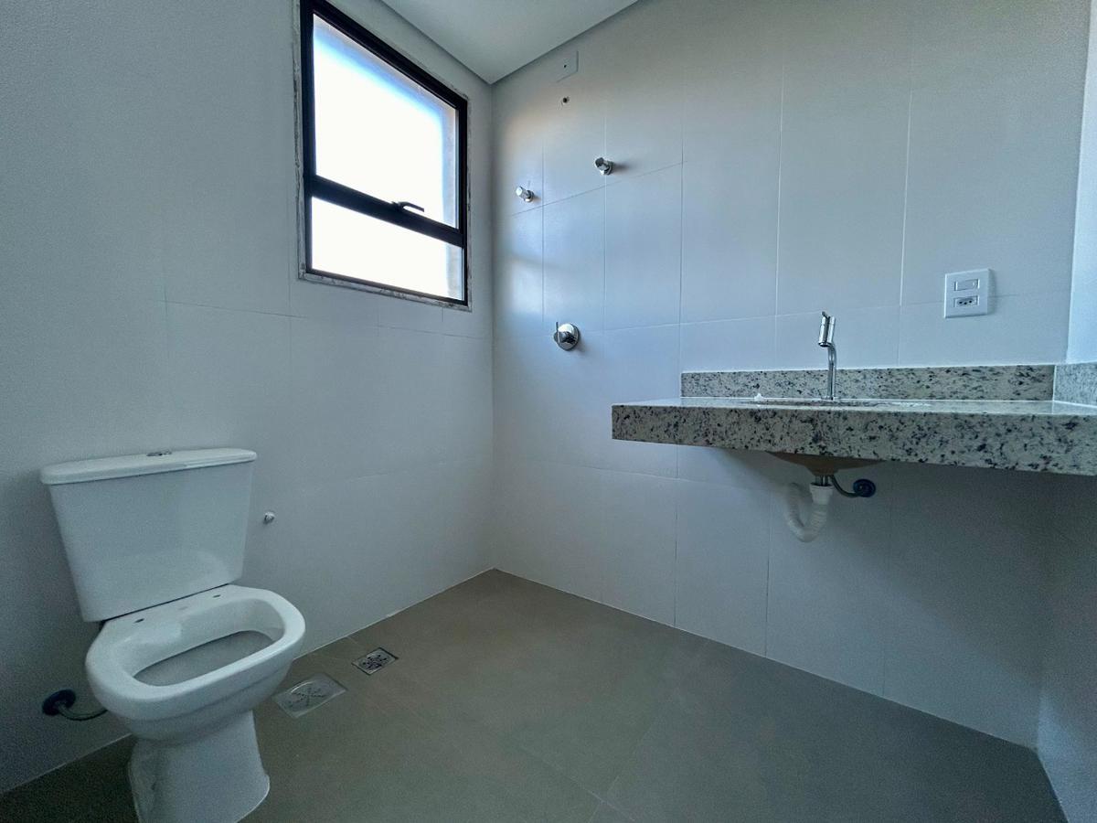 Cobertura, Liberdade, 3 Quartos, 2 Vagas, 1 Suíte