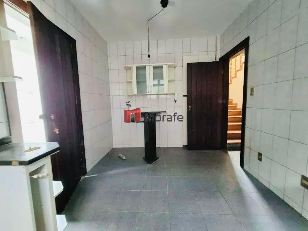 Casa, Itapoã, 5 Quartos, 2 Vagas, 1 Suíte