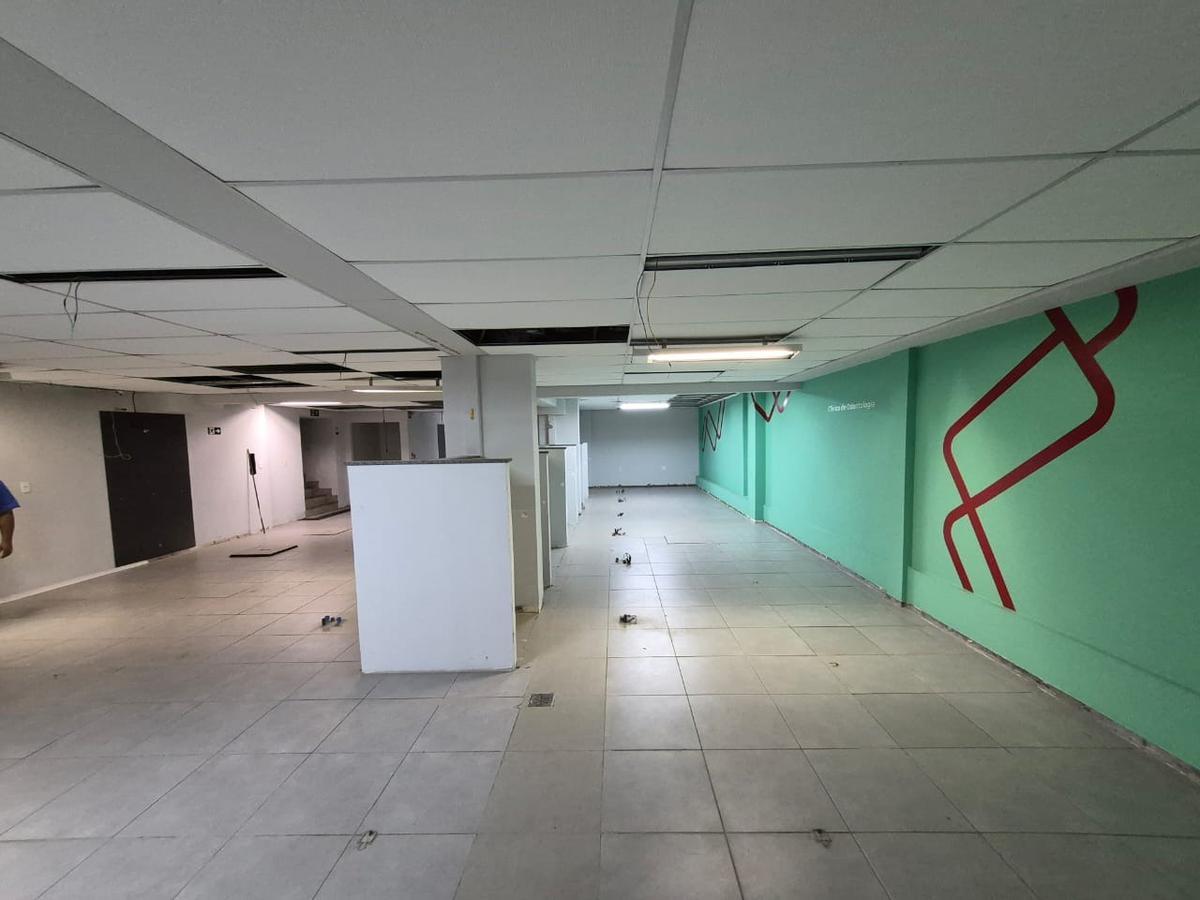 Andar, Centro, 0 Quarto, 0 Vaga