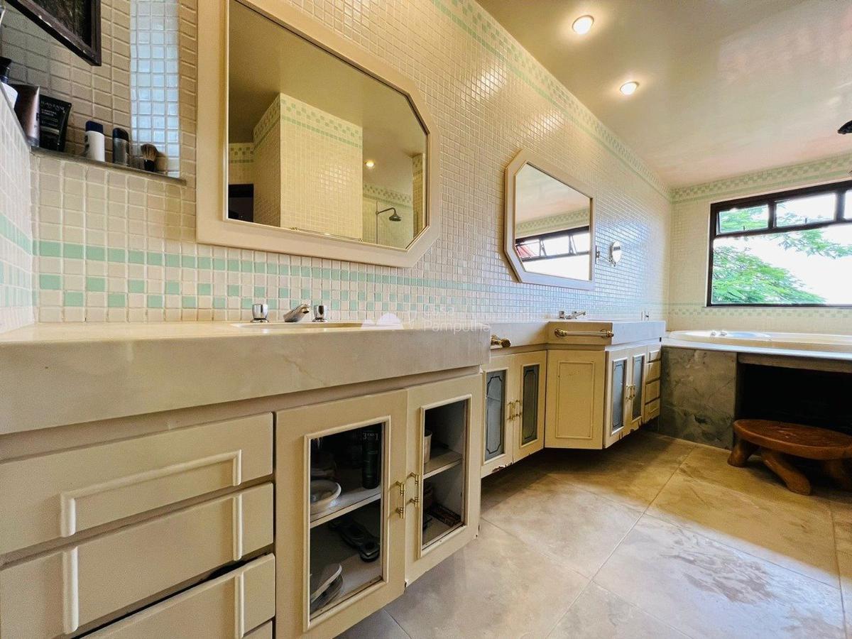 Casa, Jardim Atlântico, 4 Quartos, 8 Vagas, 3 Suítes