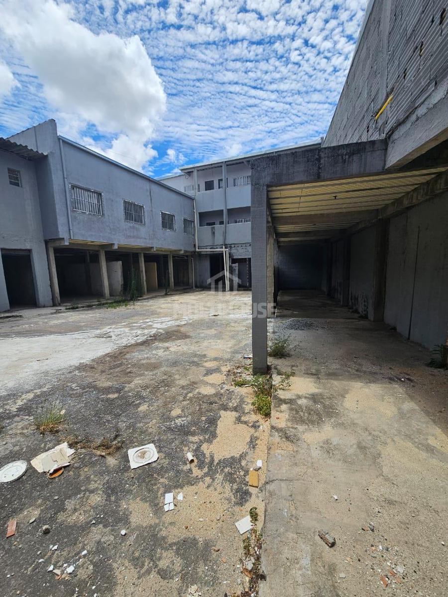 Andar, Céu Azul, 0 Quarto, 0 Vaga