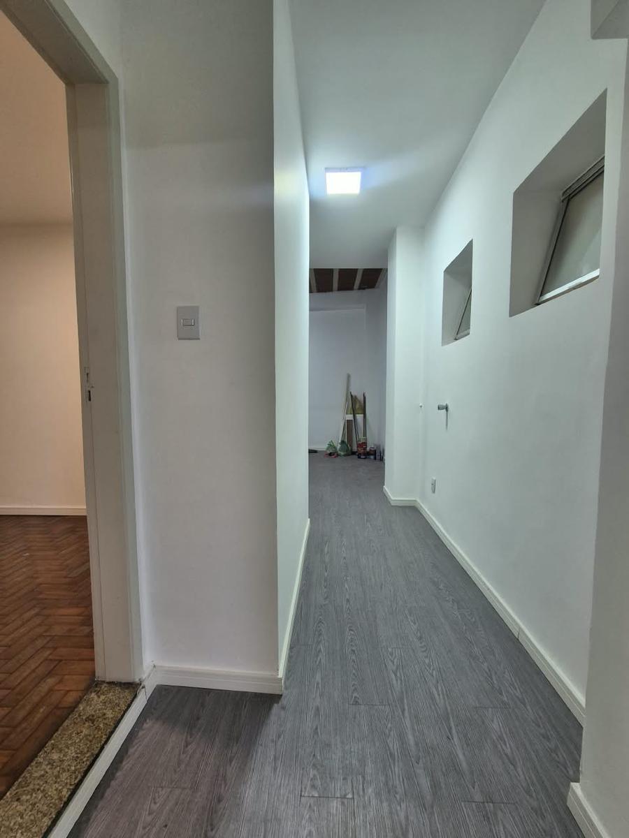 Apartamento, Centro, 4 Quartos, 0 Vaga, 1 Suíte