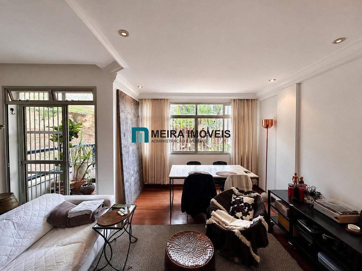 Apartamento, Vila Paris, 2 Quartos, 1 Vaga