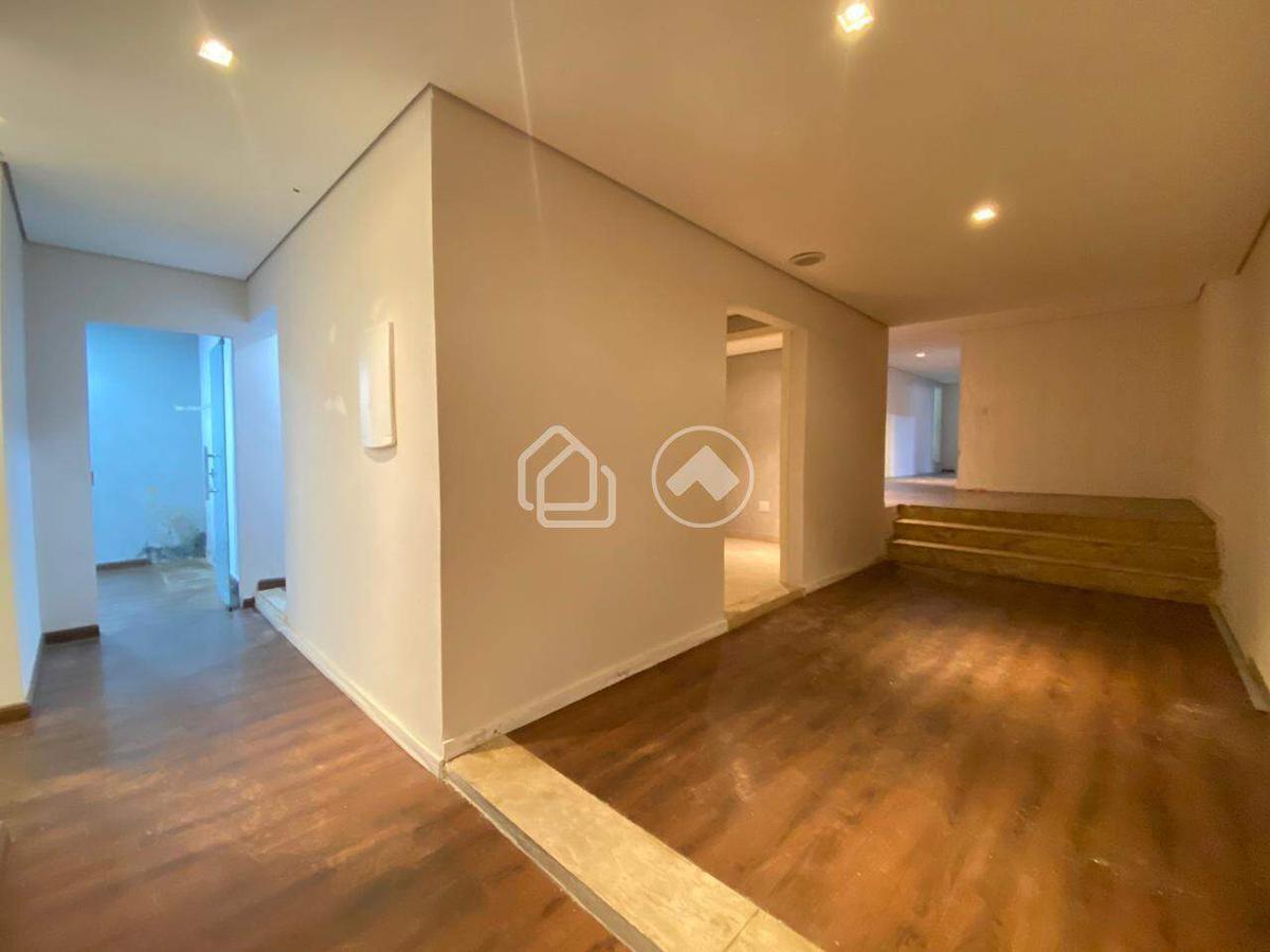 Loja, Buritis, 10 Vagas