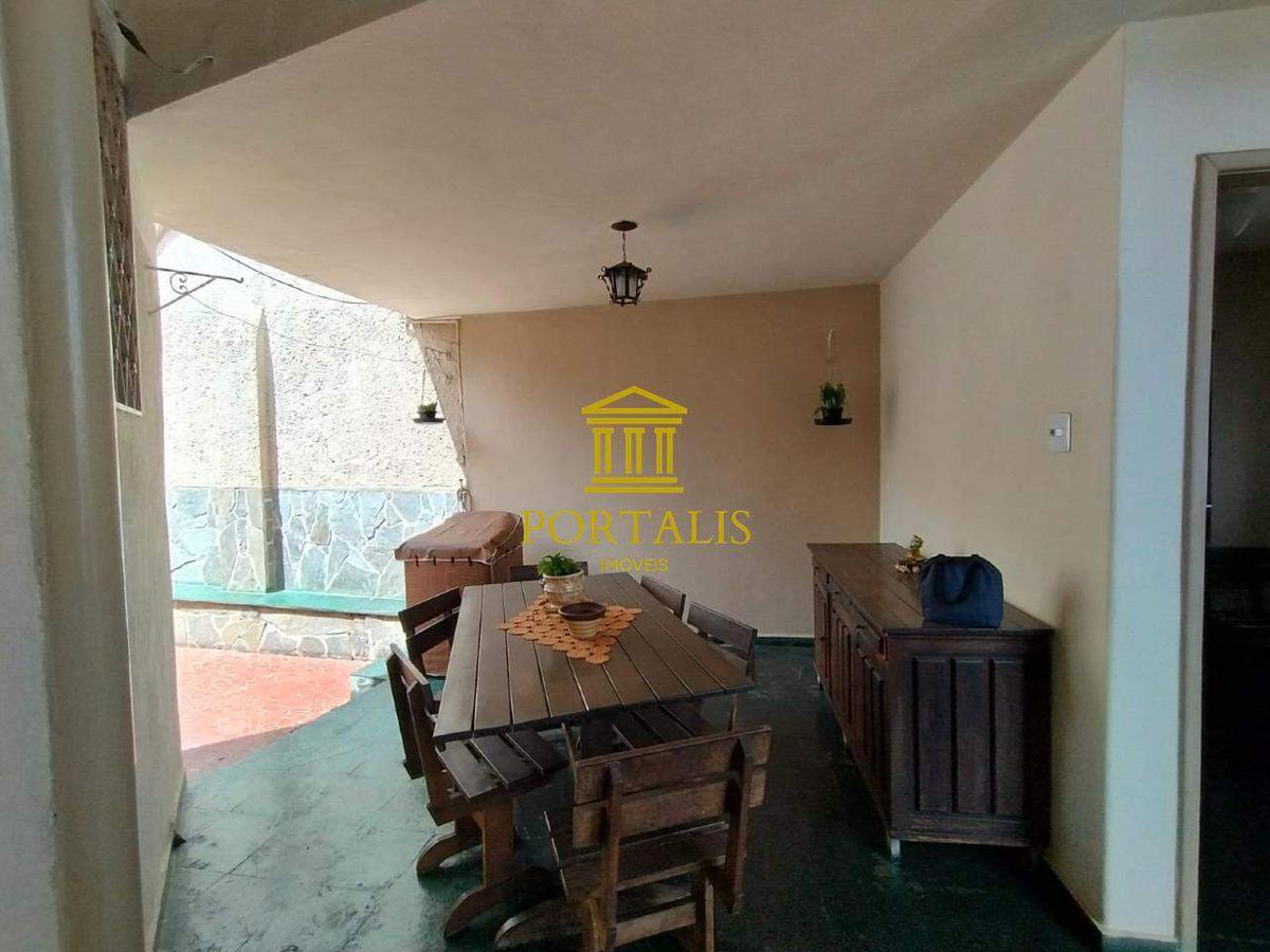 Casa, Floresta, 3 Quartos, 2 Vagas