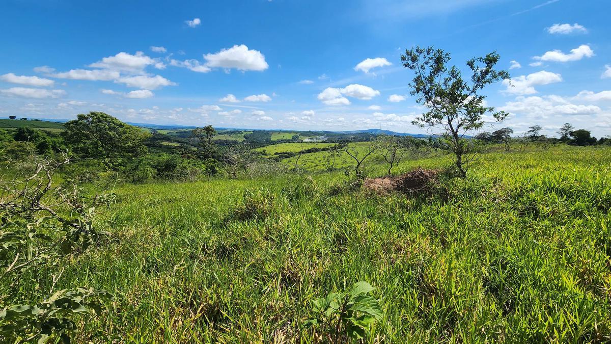 Fazenda, Zona Rural, 1 Quarto, 0 Vaga