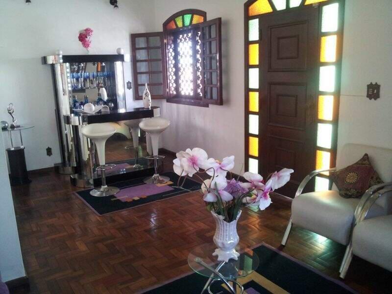 Casa, Jardim América, 4 Quartos, 3 Vagas, 1 Suíte