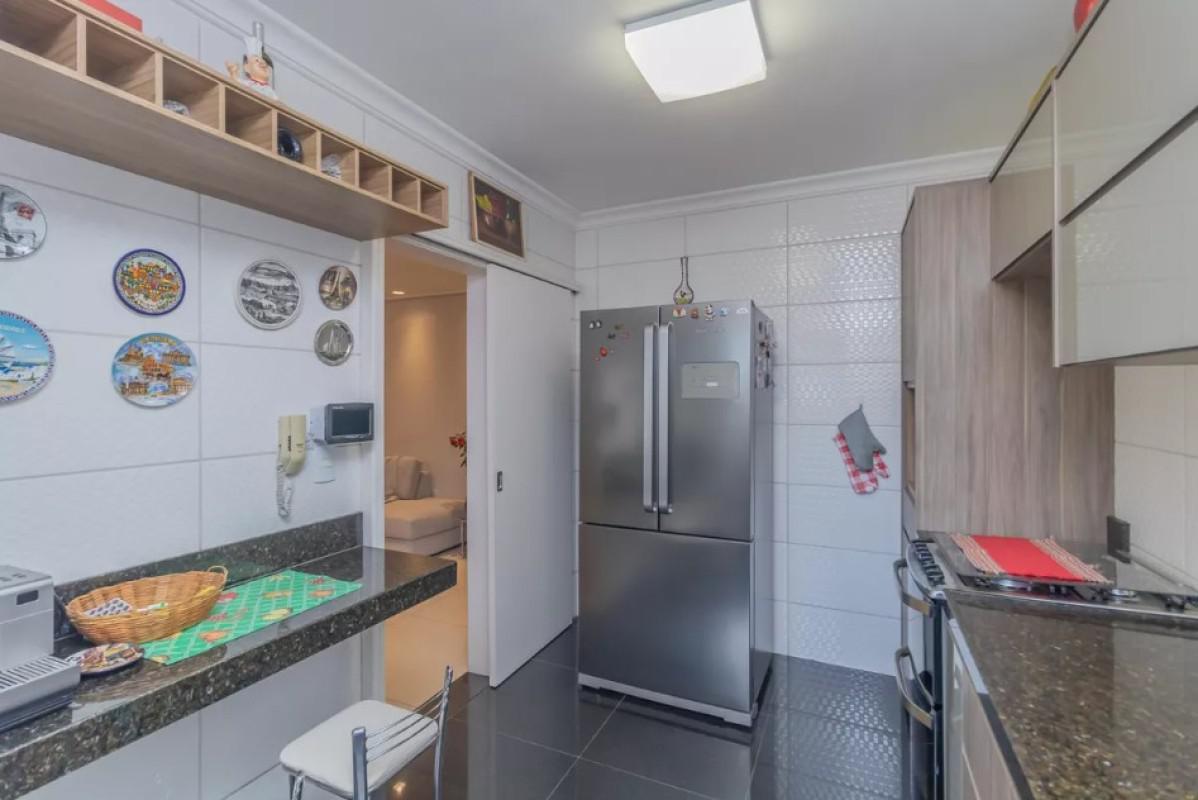 Apartamento, Floresta, 3 Quartos, 2 Vagas, 1 Suíte