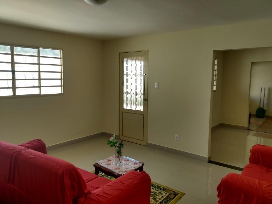Casa, Novo Glória, 3 Quartos, 2 Vagas, 1 Suíte