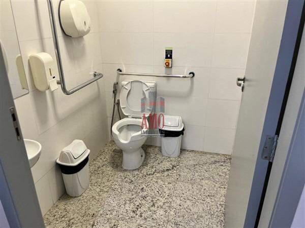 Sala, Centro