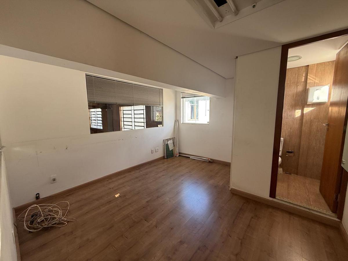Galpão, Cachoeirinha, 0 Quarto, 0 Vaga