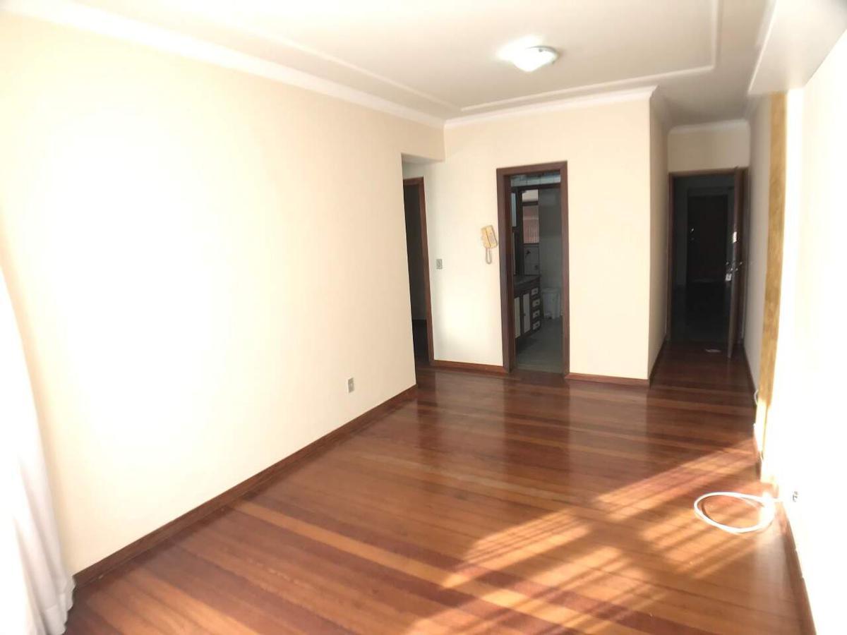 Apartamento, Estoril, 2 Quartos, 1 Vaga, 1 Suíte