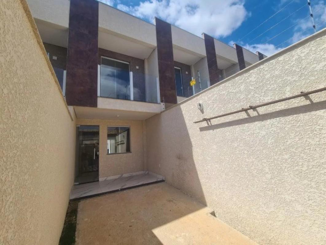 Casa, Candelária, 2 Quartos, 1 Vaga, 2 Suítes