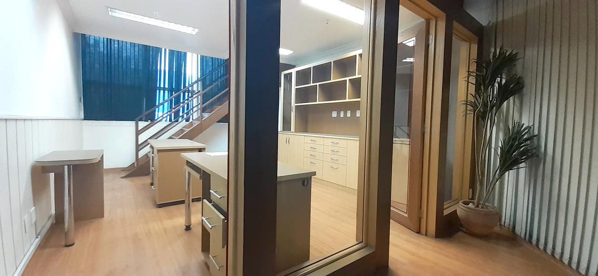 Sala, Barro Preto, 1 Quarto, 0 Vaga