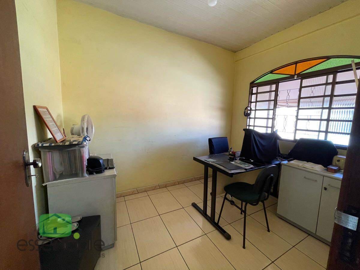 Casa, Jardim Riacho das Pedras, 4 Quartos, 6 Vagas, 1 Suíte