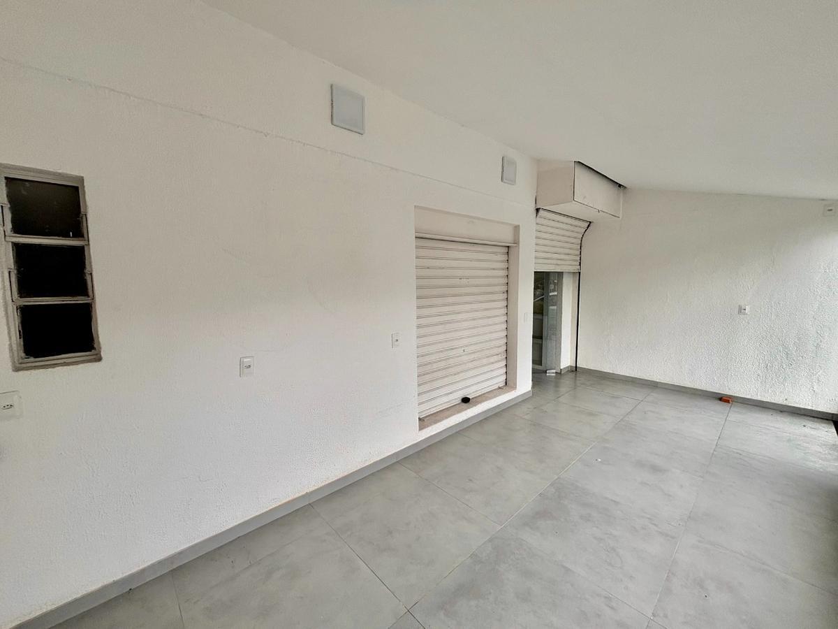 Andar, São José, 0 Quarto, 0 Vaga