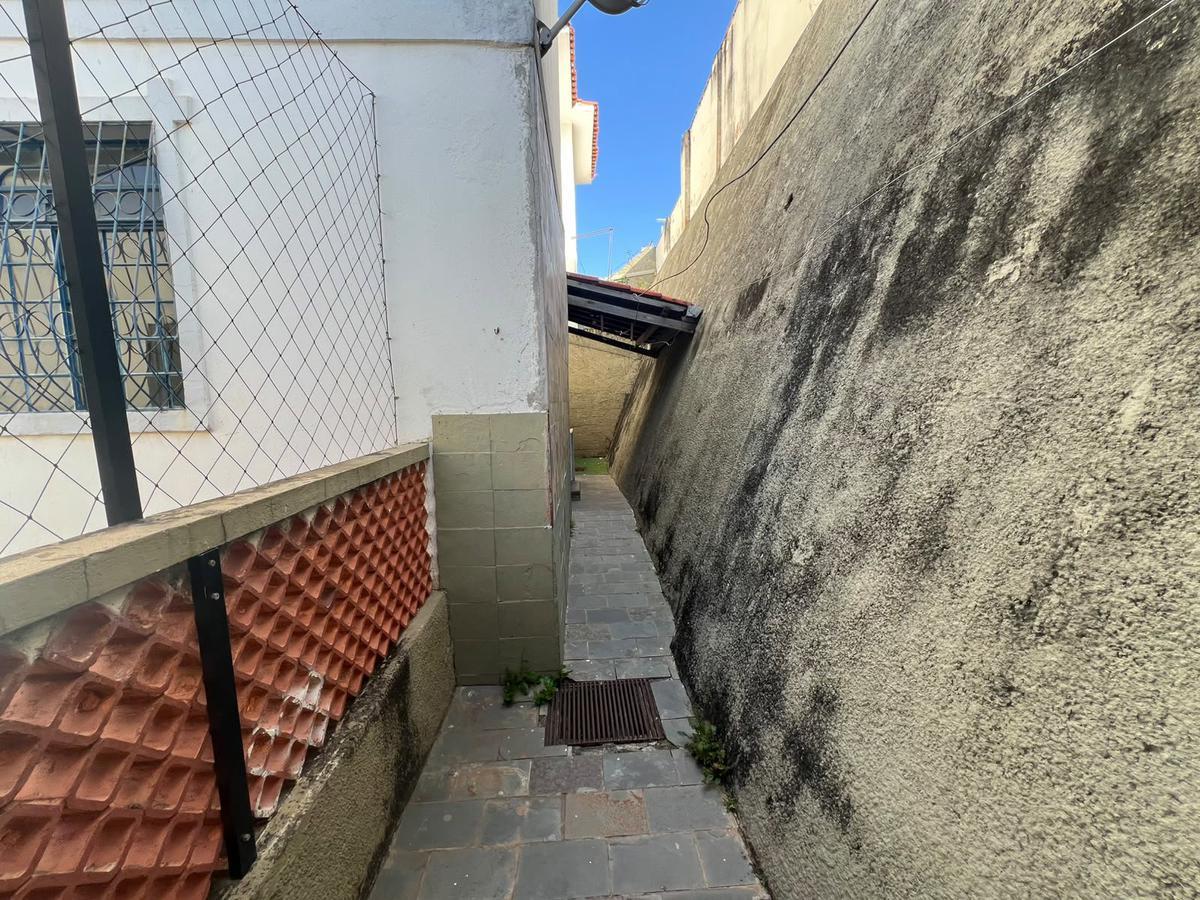 Apartamento, Sagrada Família, 2 Quartos, 1 Vaga