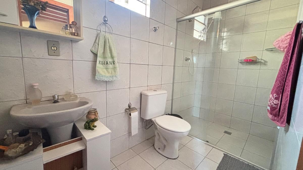 Casa, São Benedito, 4 Quartos, 2 Vagas, 1 Suíte