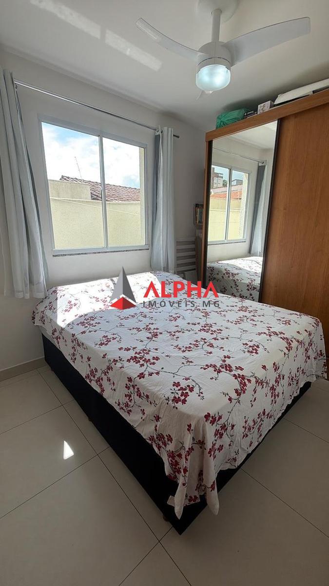 Apartamento, Miramar (barreiro), 2 Quartos, 1 Vaga