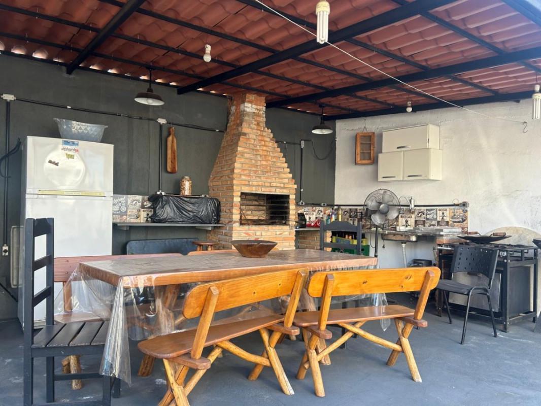 Casa, Tirol (barreiro), 3 Quartos, 5 Vagas