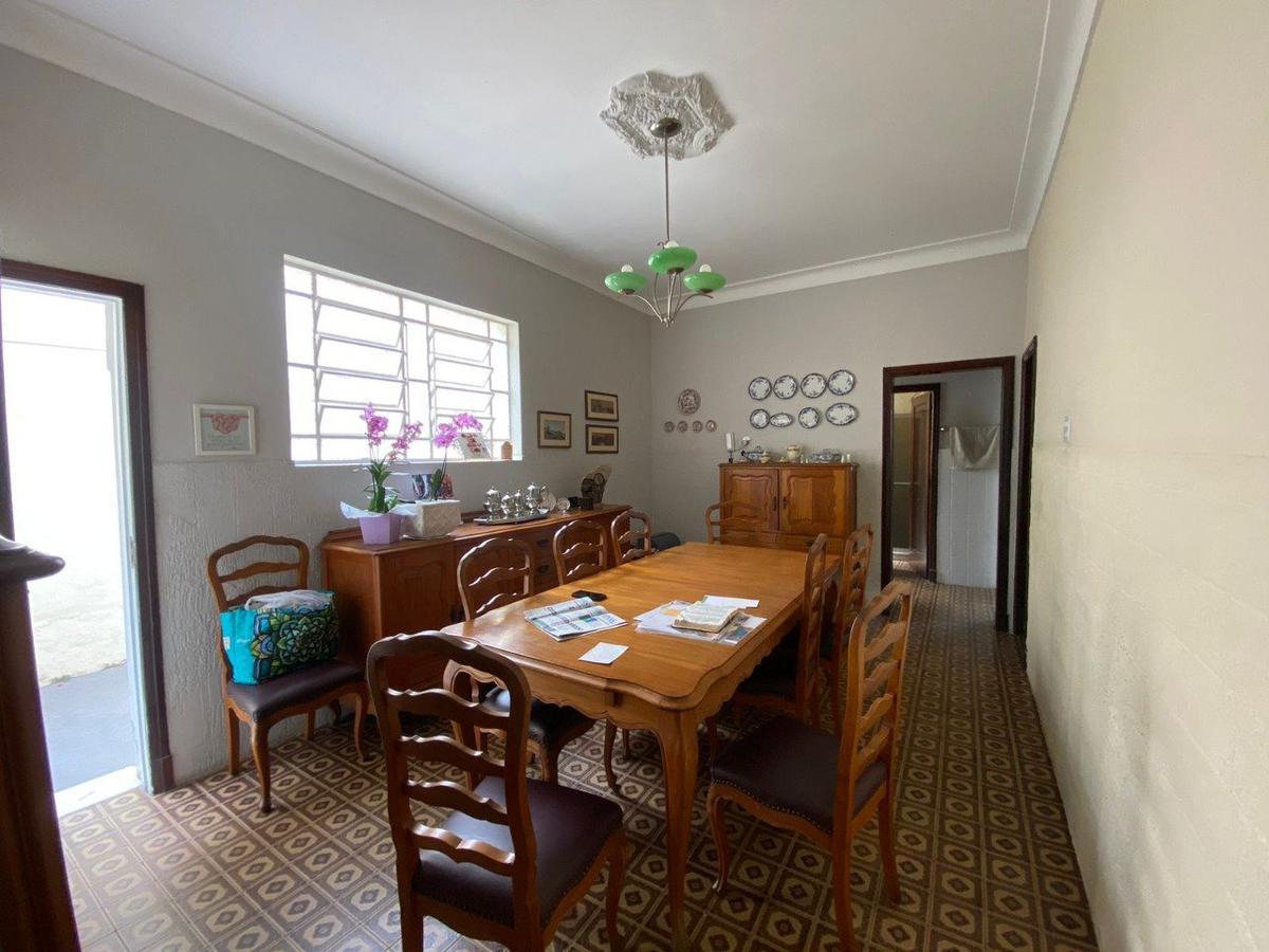 Casa, Floresta, 12 Quartos, 0 Vaga, 2 Suítes