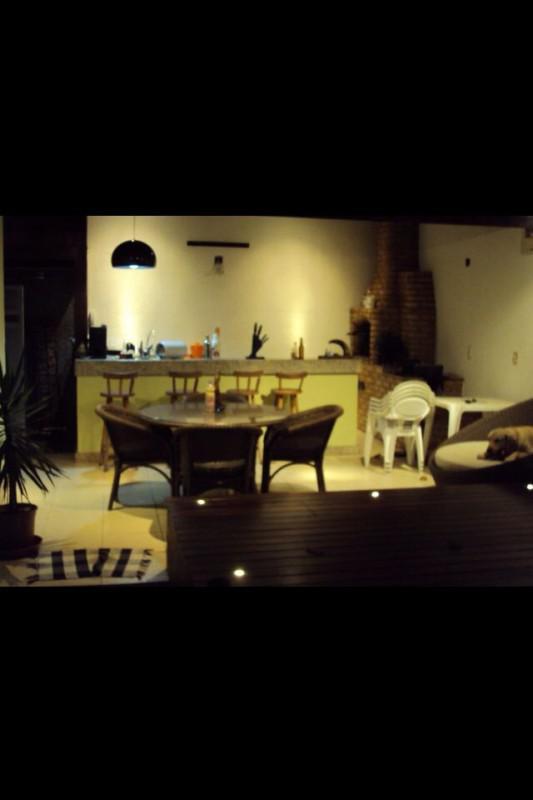 Casa, Planalto, 4 Quartos, 5 Vagas, 2 Suítes