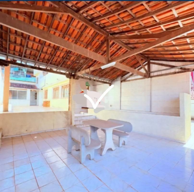 Casa, Sagrada Família, 6 Quartos, 2 Vagas, 1 Suíte