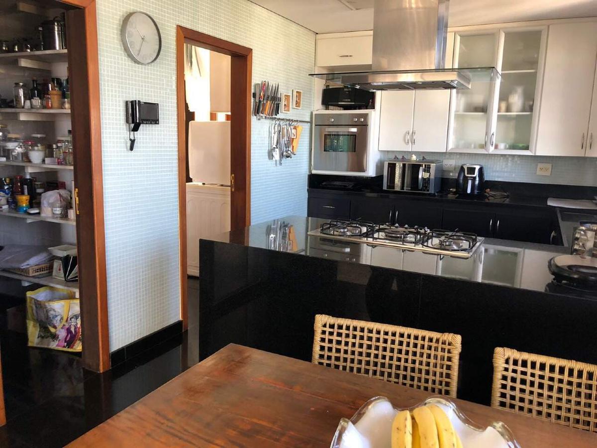 Casa, Estoril, 4 Quartos, 4 Vagas, 4 Suítes