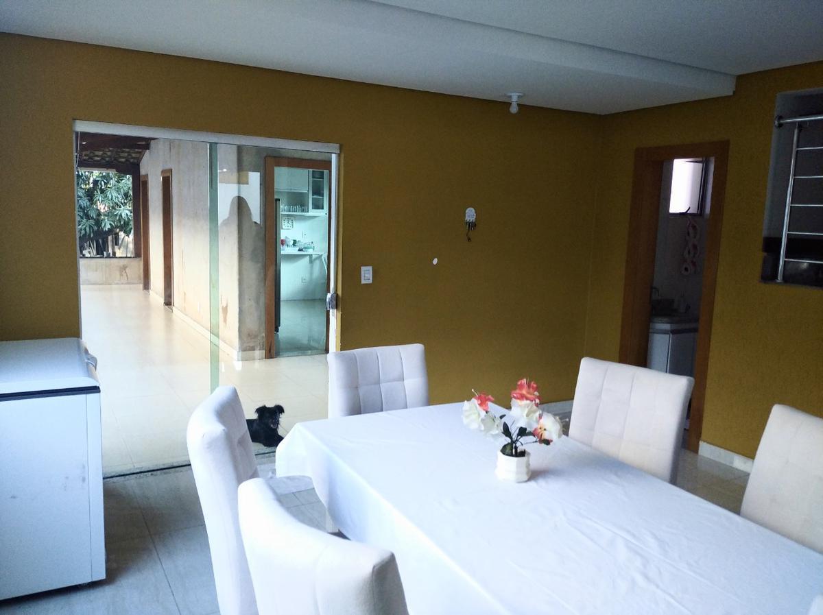 Casa, Santa Mônica, 4 Quartos, 11 Vagas, 4 Suítes