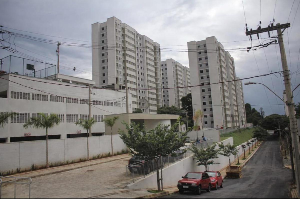 Apartamento, Diamante, 2 Quartos, 0 Vaga, 2 Suítes