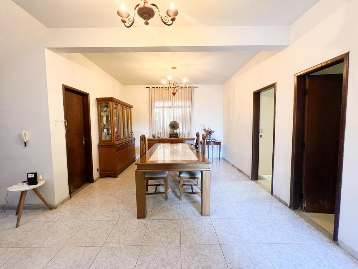Casa, Serrano, 5 Quartos, 4 Vagas, 1 Suíte