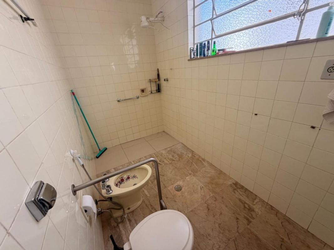 Casa, Anchieta, 5 Quartos, 3 Vagas, 1 Suíte