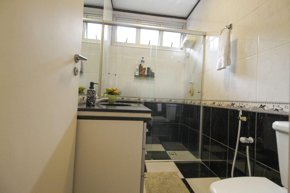 Apartamento, Coração de Jesus, 3 Quartos, 1 Vaga, 1 Suíte