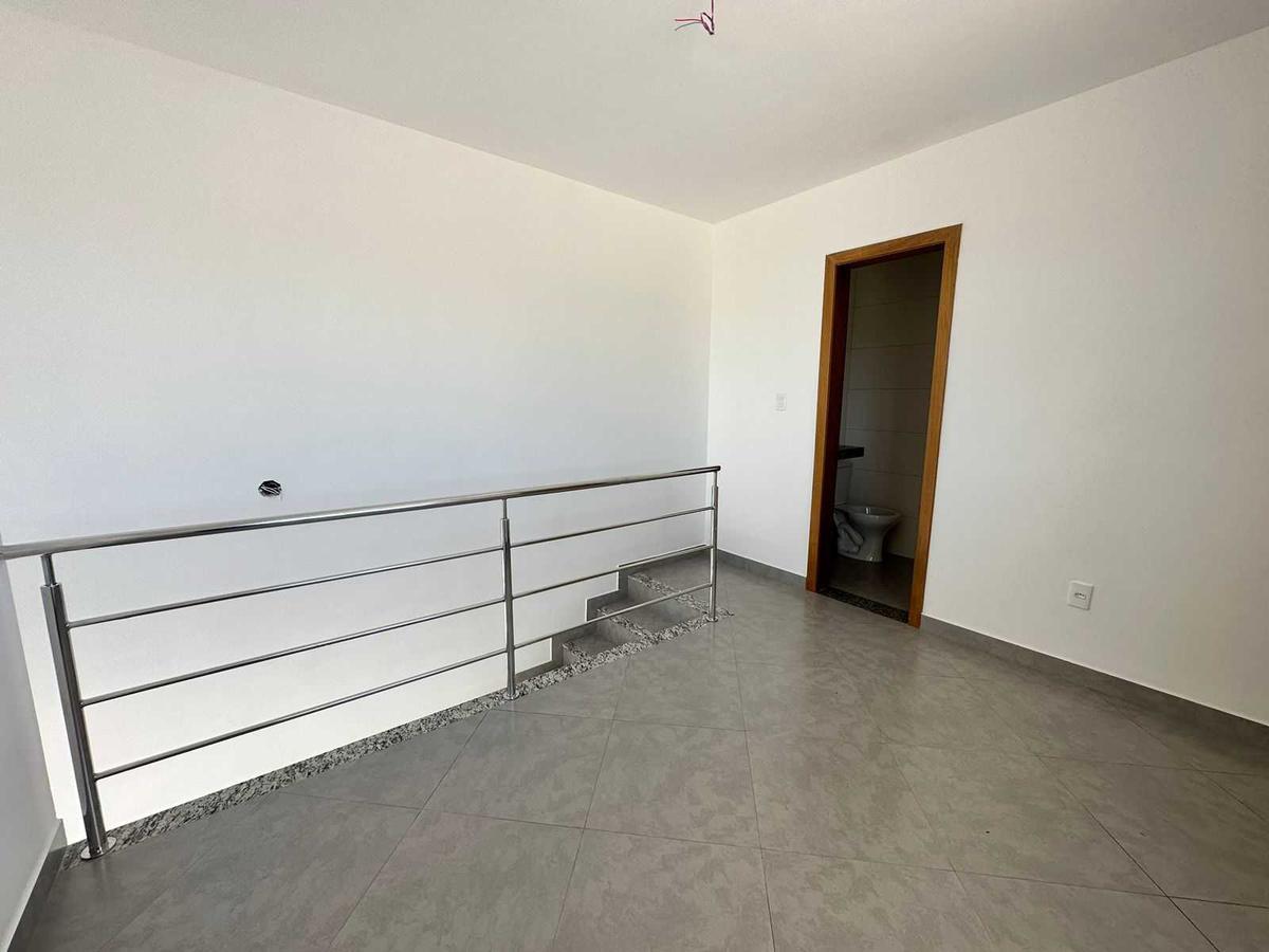 Cobertura, Santa Mônica, 2 Quartos, 2 Vagas, 1 Suíte