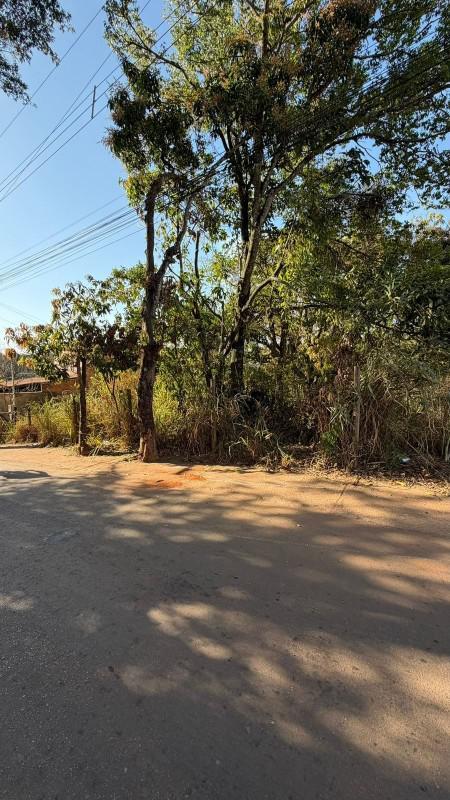 Lote, Centro, 0 Quarto, 0 Vaga