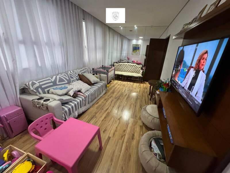 Apartamento, Colégio Batista, 3 Quartos, 1 Vaga