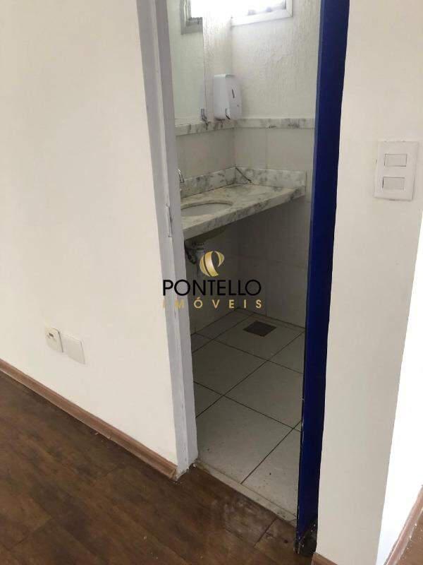 Sala, Estoril, 0 Quarto, 6 Vagas