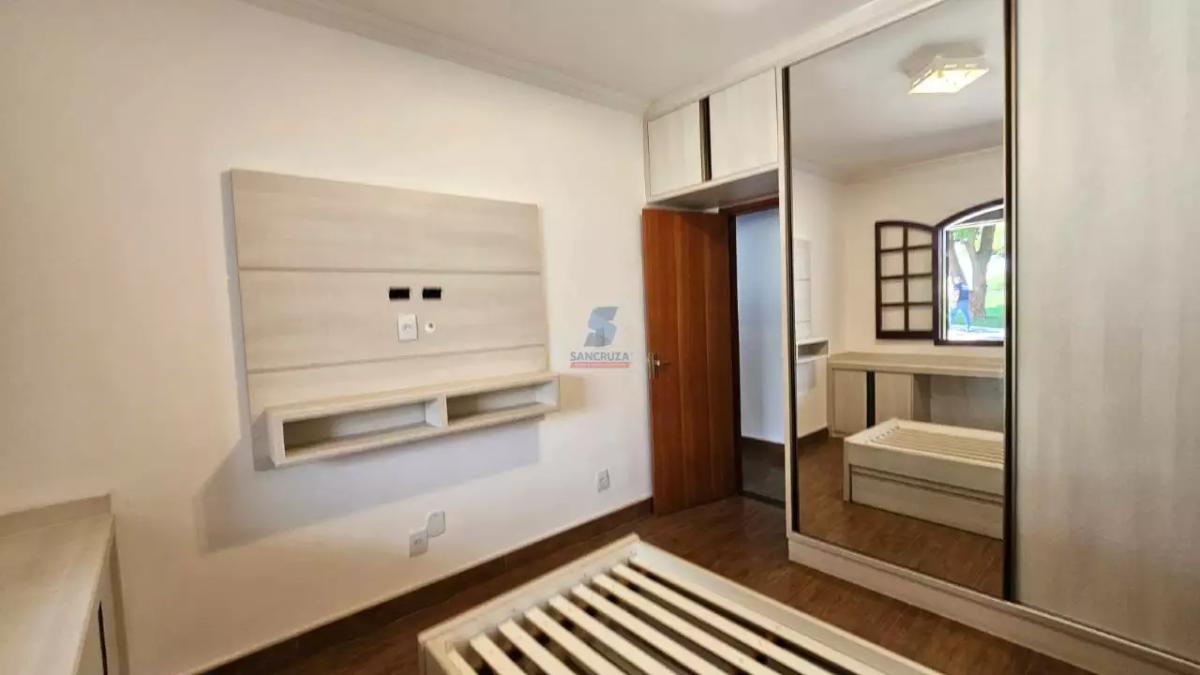 Casa, Fonte Grande, 4 Quartos, 8 Vagas, 1 Suíte