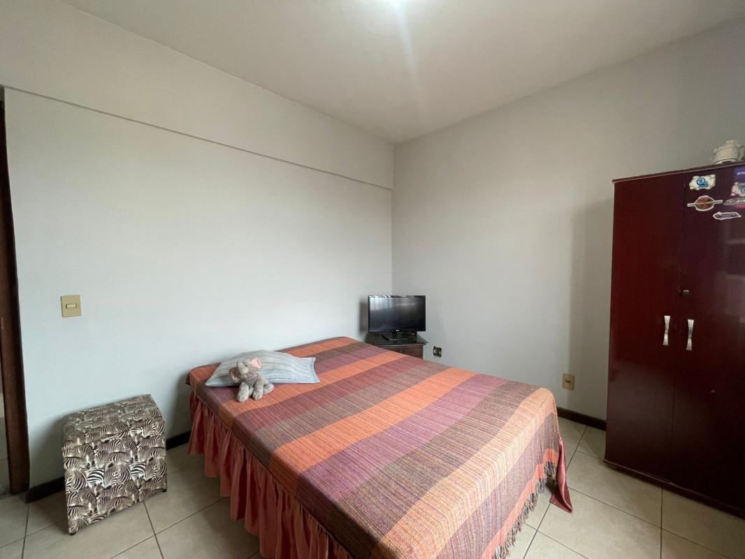 Apartamento, Floresta, 2 Quartos, 1 Vaga