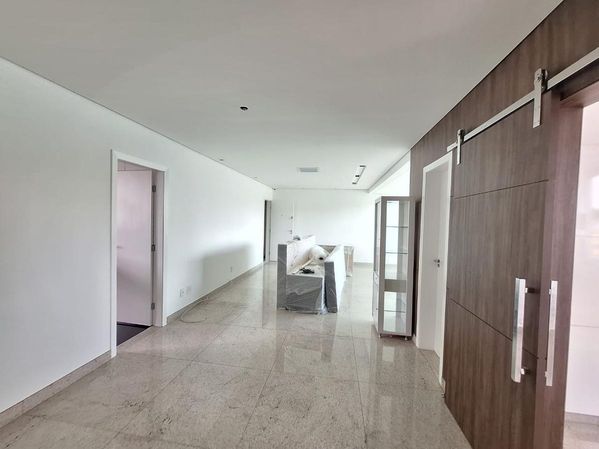 Apartamento, União, 4 Quartos, 4 Vagas, 2 Suítes