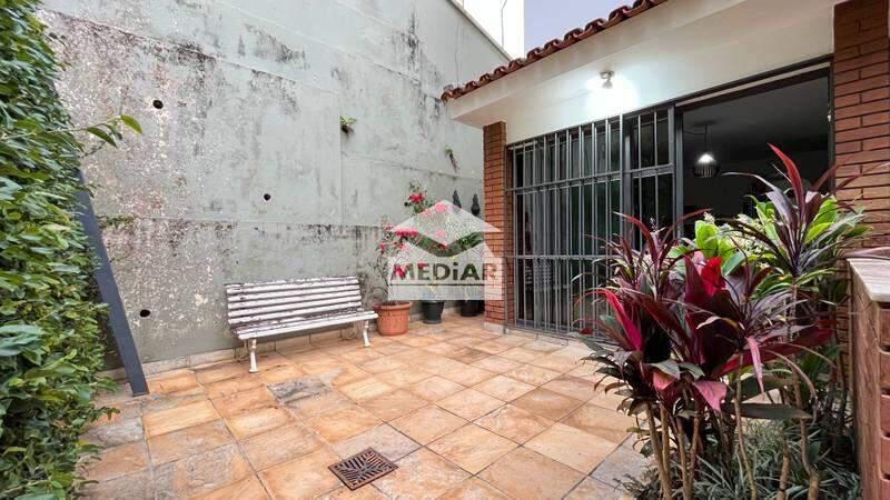 Casa, Comiteco, 4 Quartos, 3 Vagas, 2 Suítes