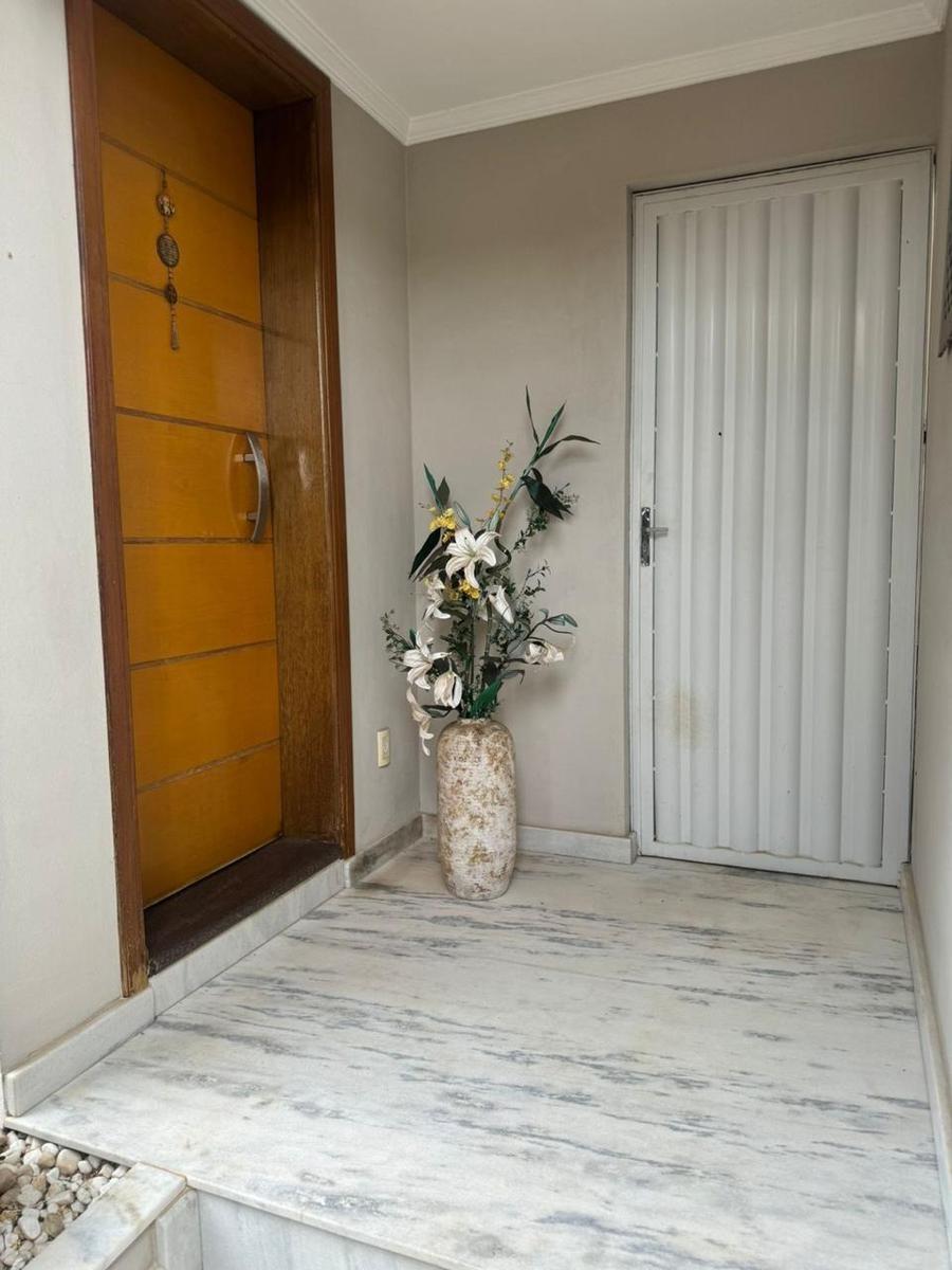 Casa, Rezende, 3 Quartos, 2 Vagas, 1 Suíte