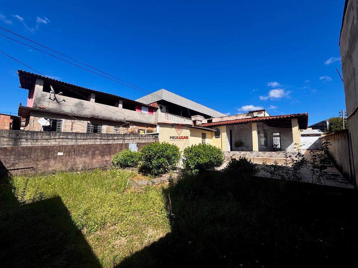 Casa, Lindéia, 6 Quartos, 3 Vagas
