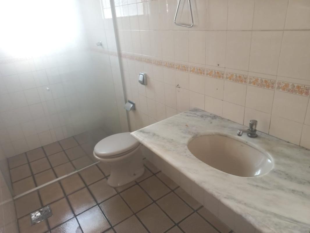 Casa, Planalto, 4 Quartos, 3 Vagas, 1 Suíte