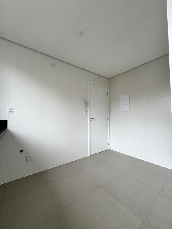 Apartamento, Sagrada Família, 3 Quartos, 2 Vagas, 1 Suíte